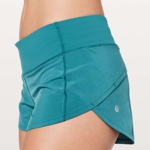 SOLD Blue Lululemon Speed Up Shorts 💙